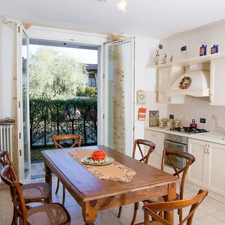 Appartamento Con Giardino E Parcheggio Privato Bellagio Buitenkant foto
